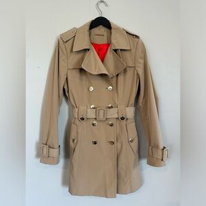 Calvin Klein - Beige water resistant trench coat. Size: Medium